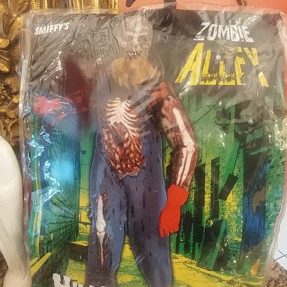 *Smiffy's Hillbilly Zombie Adult Medium Costume - Picture 4 of 5